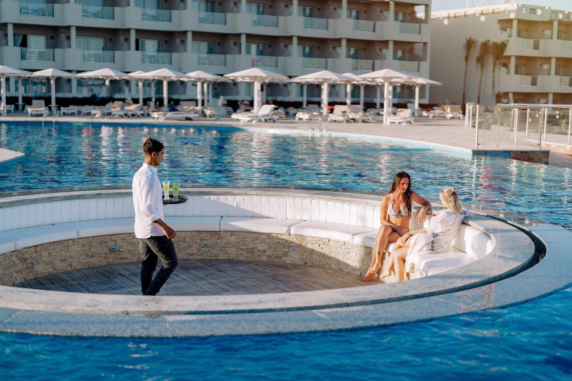 Sirena Beach Resort & Spa Marsa Alam Exteriör bild