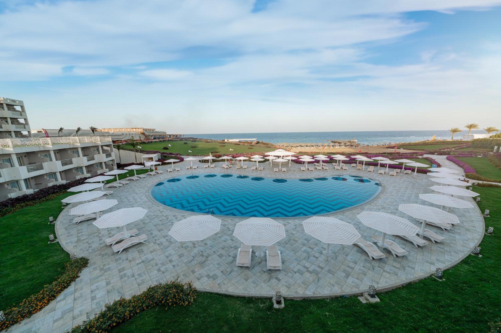 Sirena Beach Resort & Spa Marsa Alam Exteriör bild
